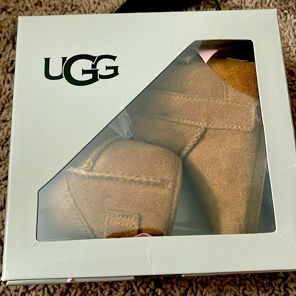 Cute UGG boots!